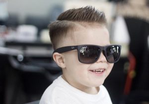 Gợi ý một số cách vuốt tạo kiểu tóc cho bé trai (P1)
