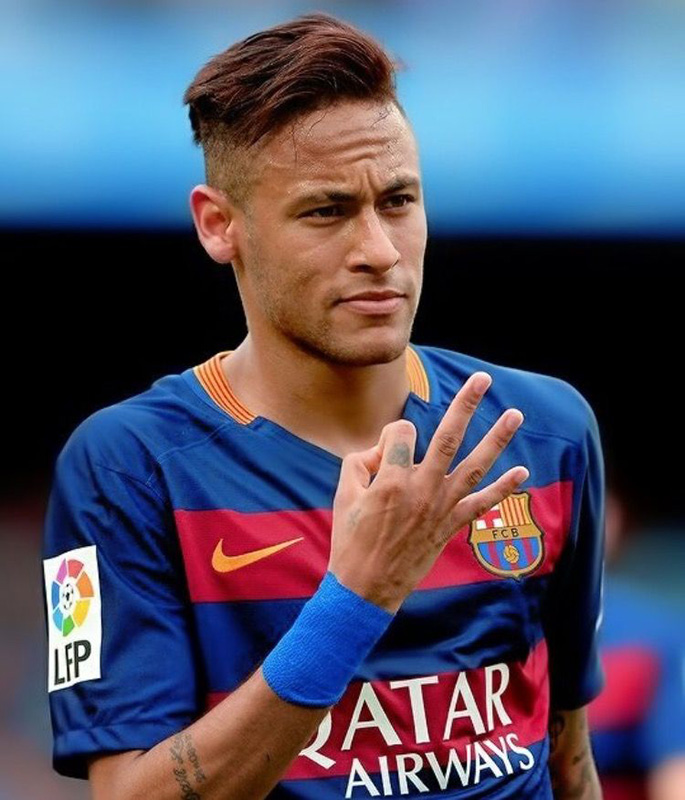 Vượt qua nhiều tên tuổi lớn, Neymar đang là cái tên “hot” nhất trong làng túc cầu hiện nay