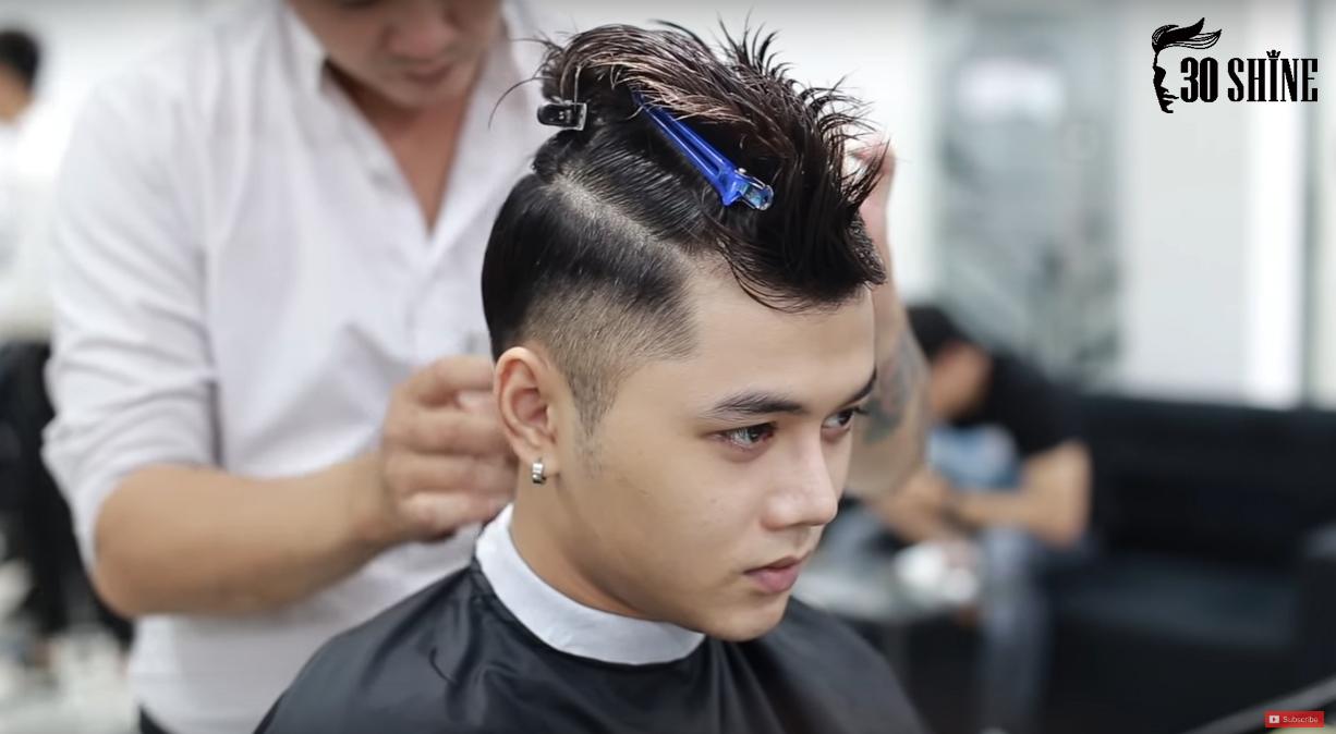Các stylist đã chọn cho Duy Minh kiểu tóc Side Part ấn tượng